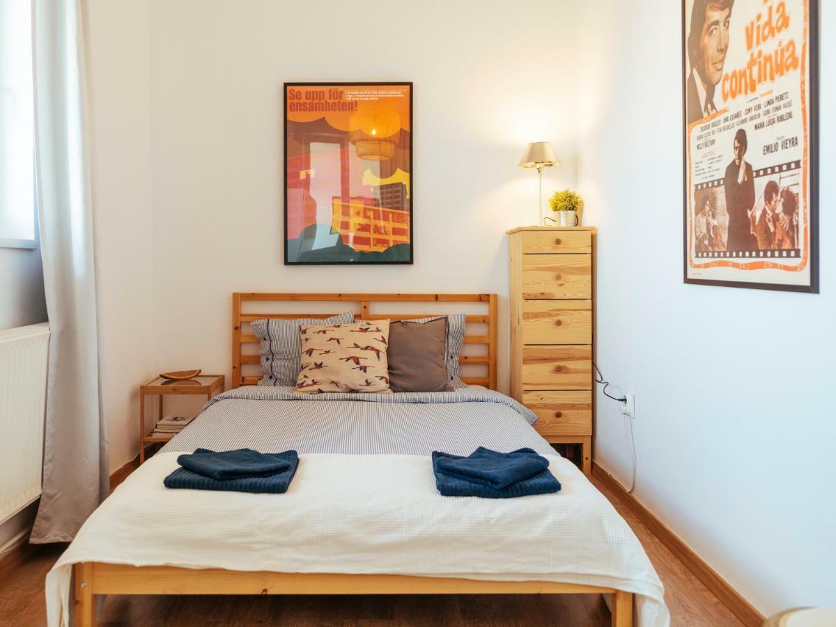 Parkview Apartment - Spectacular View & 2 Bedrooms Bukarest Eksteriør billede