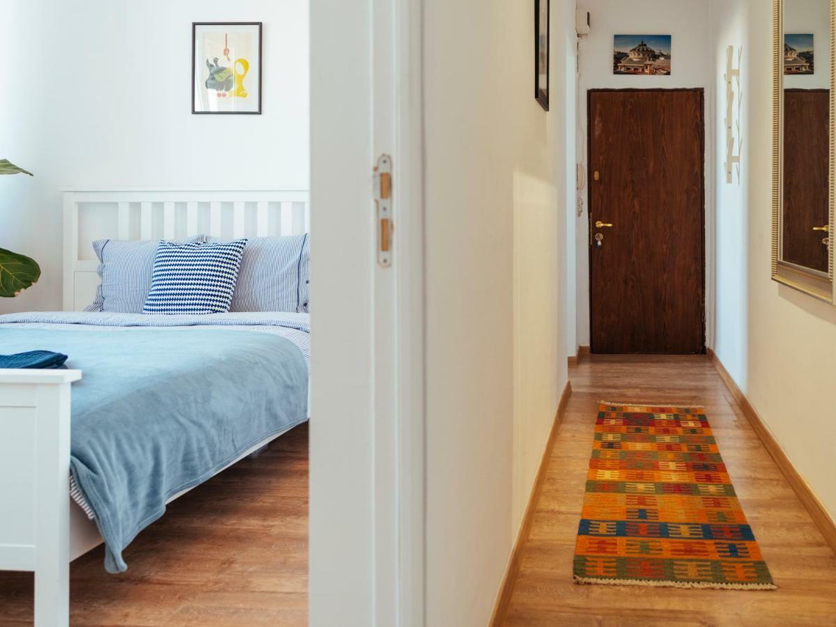 Parkview Apartment - Spectacular View & 2 Bedrooms Bukarest Eksteriør billede